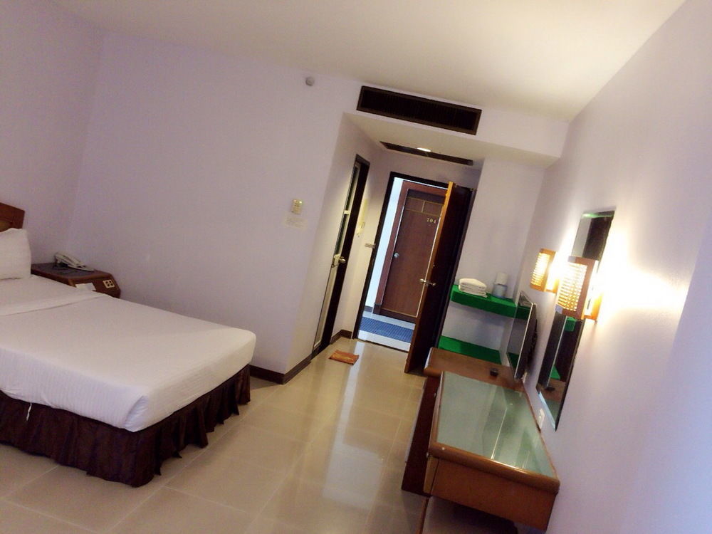 Chudchada Place Hat Yai Ngoại thất bức ảnh