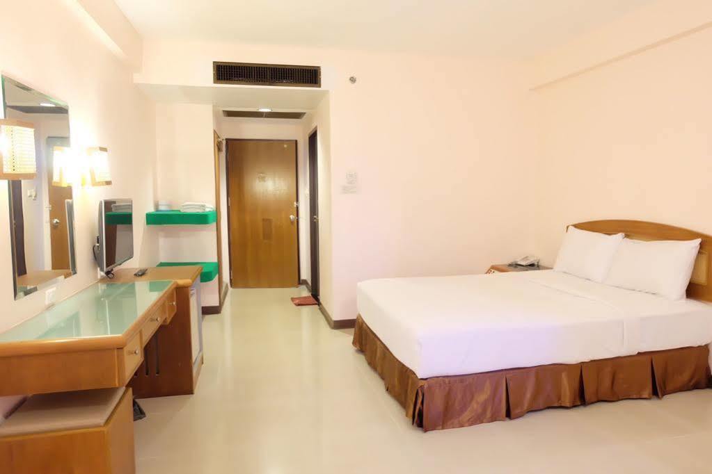 Chudchada Place Hat Yai Ngoại thất bức ảnh