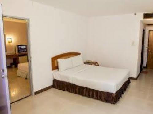 Chudchada Place Hat Yai Ngoại thất bức ảnh